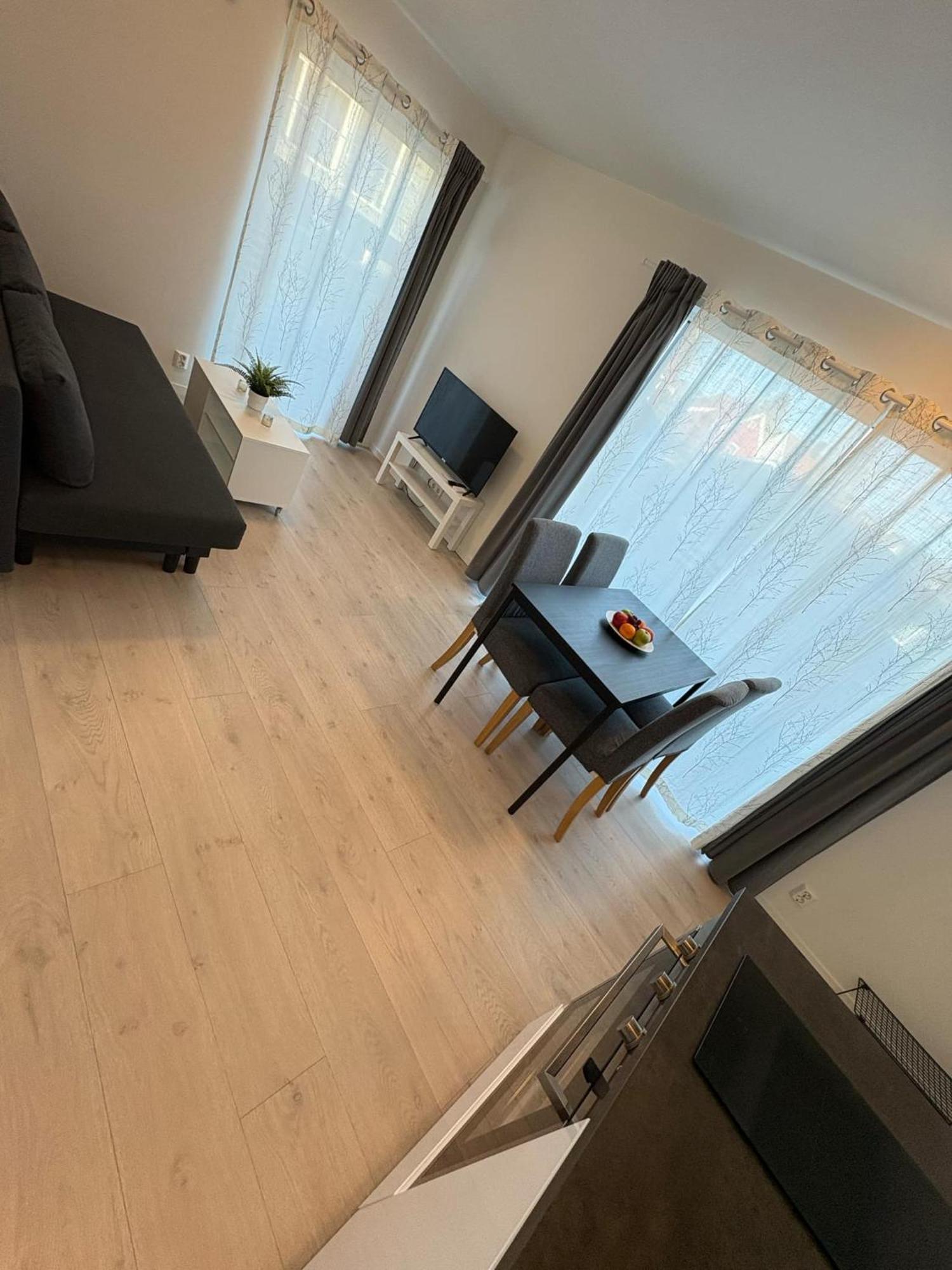 Lisas Apartment, Private New 1 Bedroom And 1 Living Room With Sofa Bed And Big Windows, Share With Nobody 奥斯陆 外观 照片
